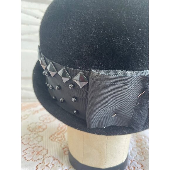 Vintage 1940s Black Felt Bowler Hat With Studded Ribbon Band - Picture 14 of 16